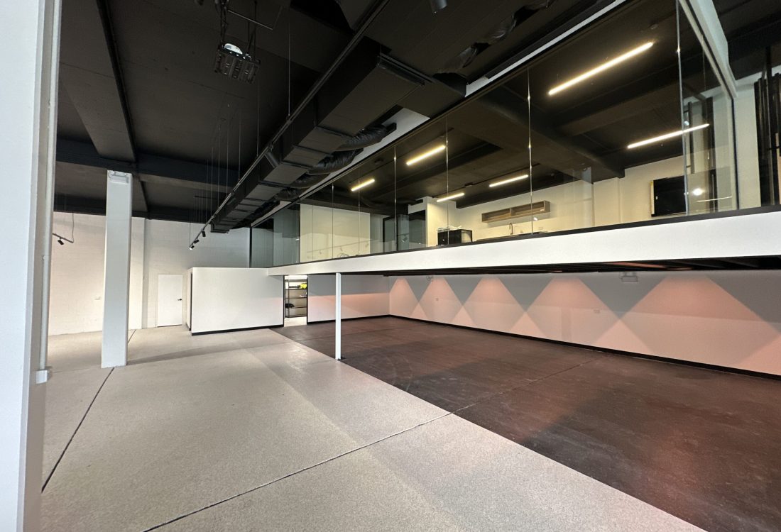 725EEFC3-AE8B-457D-BFCE-D63DA214E473